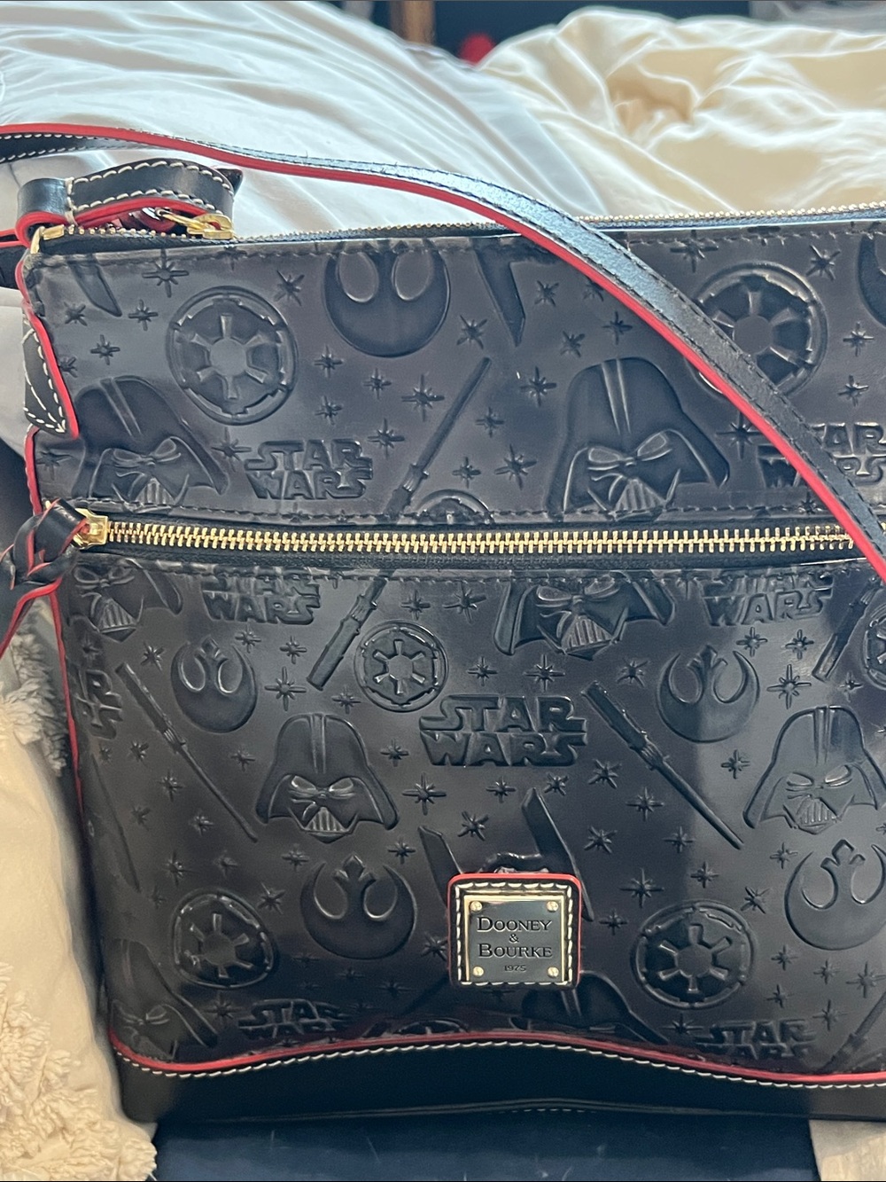 Dooney & Bourke